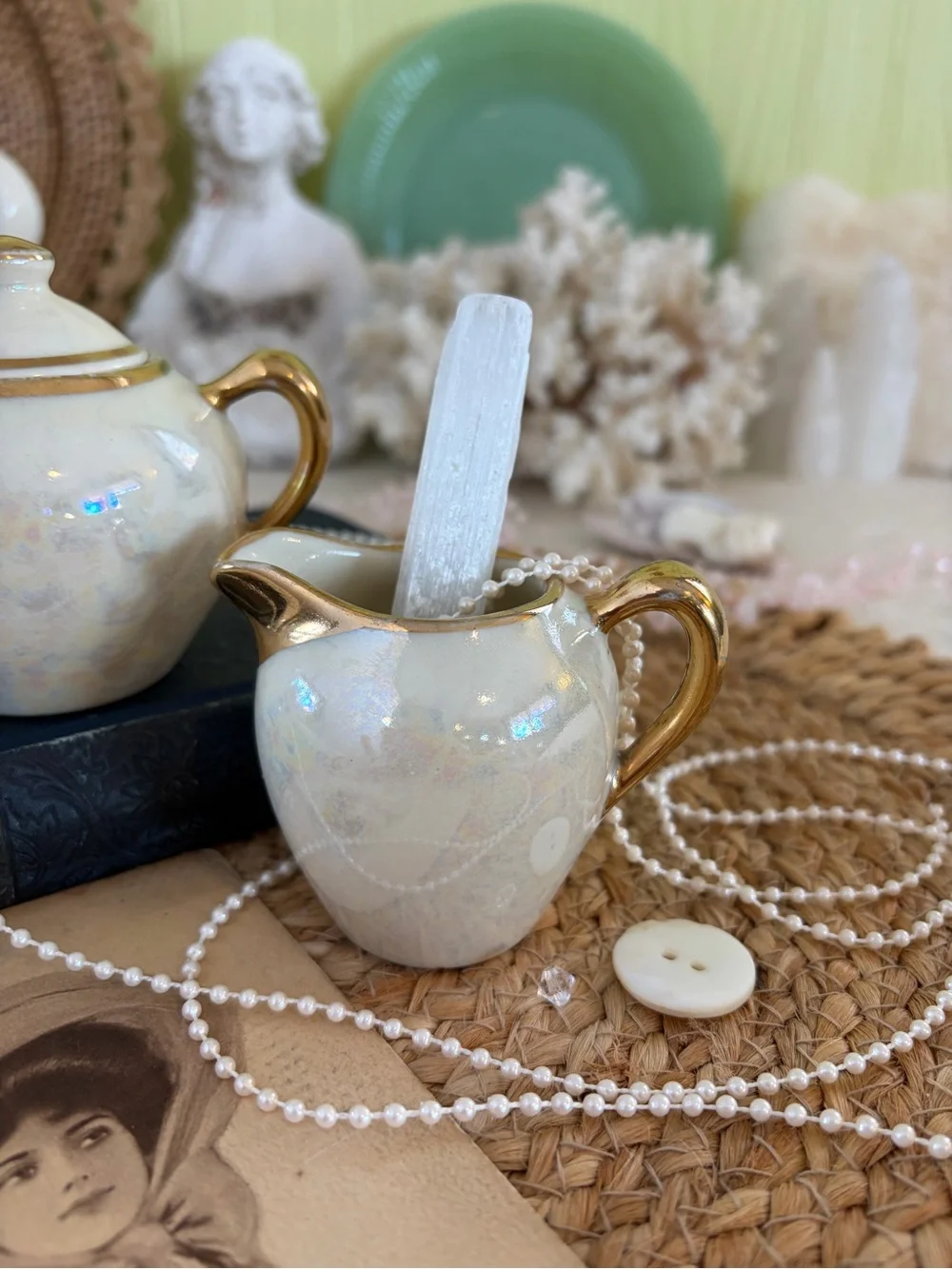 Vintage gorgeous ceramic